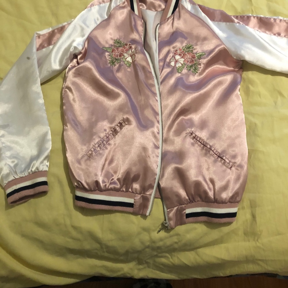 Nice jacket - Picture 4 of 4